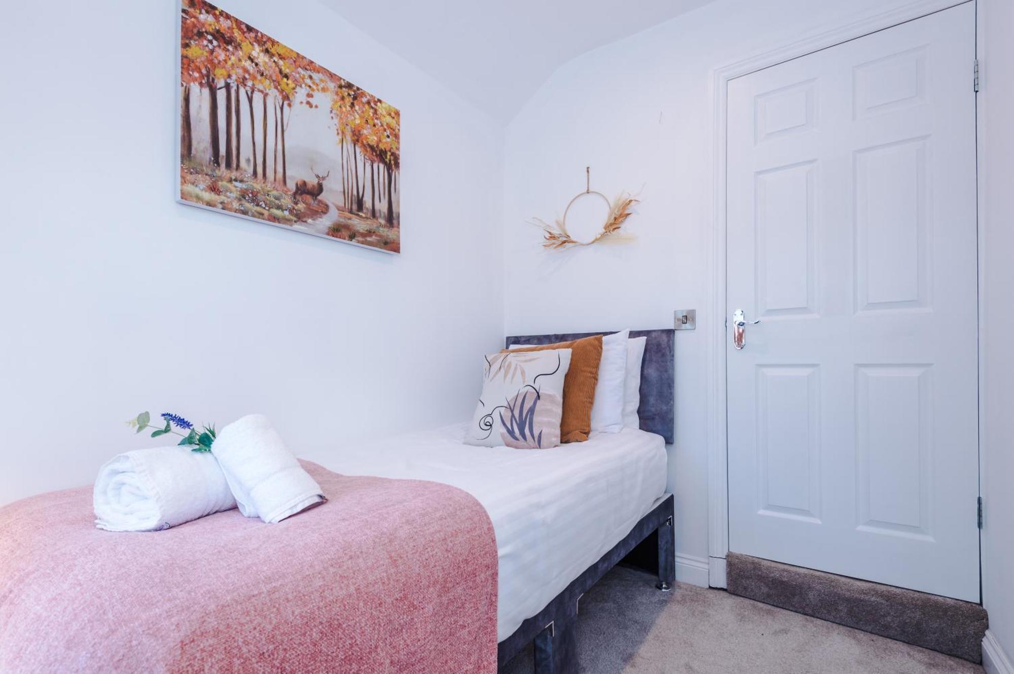 Spacious 3-Bed Home In Nantwich By 53 Degrees Property - Amazing Location, Ideal For Groups - Sleeps 6 Екстериор снимка