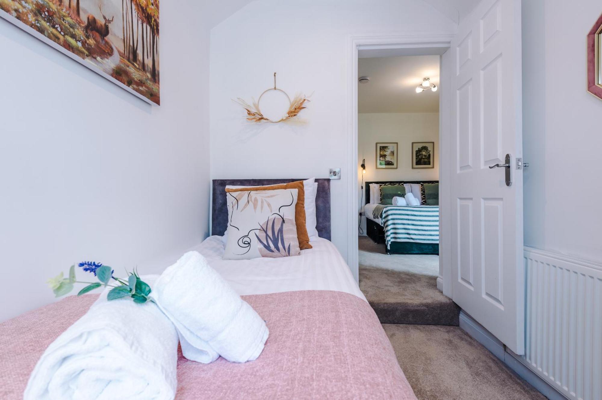 Spacious 3-Bed Home In Nantwich By 53 Degrees Property - Amazing Location, Ideal For Groups - Sleeps 6 Екстериор снимка